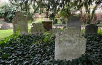 Harmondsworth Cemetery