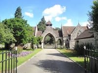 Beckenham Cemetery (private)