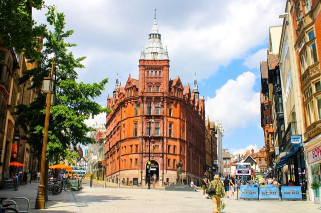 Funeral directors in Nottinghamshire — In Memory of Life