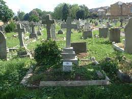 Chiswick Old Cemetery — photo 1