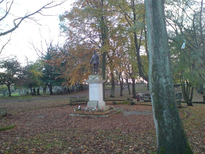 Lees Cemetery — photo 1