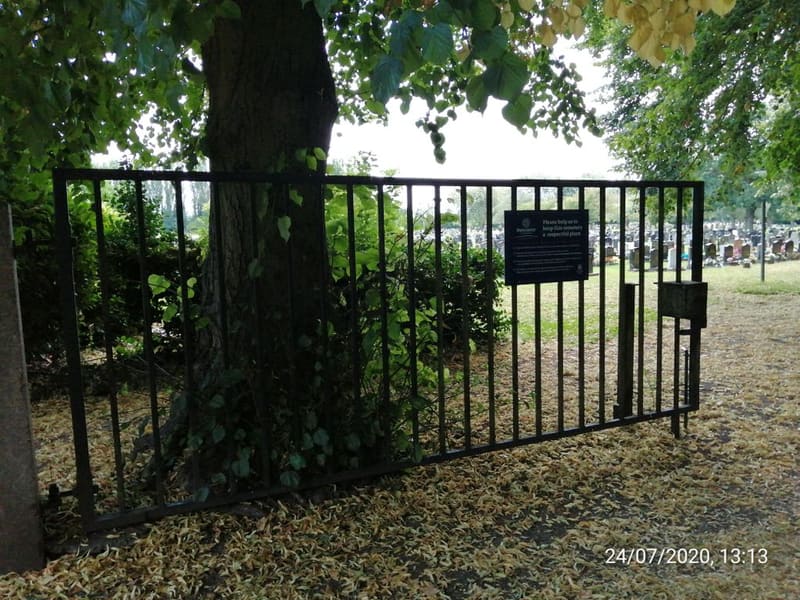 Arksey Cemetery — photo 4