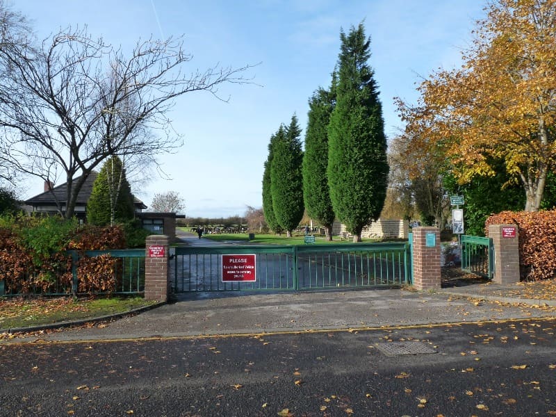 Howe Bridge Cemetery — photo 1