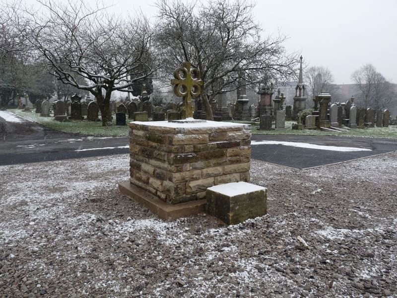 Heaton Cemetery — photo 3