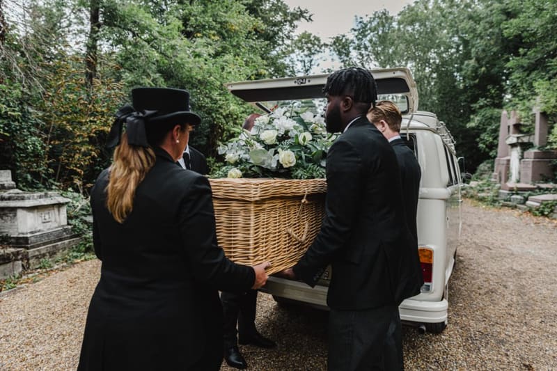 Caring local funeral directors serving Poplar