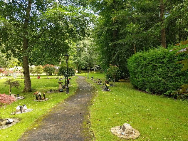 Surrey and Sussex Crematorium — photo 4