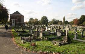 Chiswick New Cemetery — photo 1