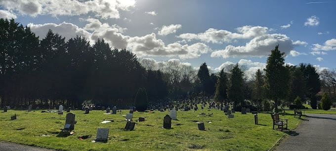 Harrow Weald Cemetery — photo 1