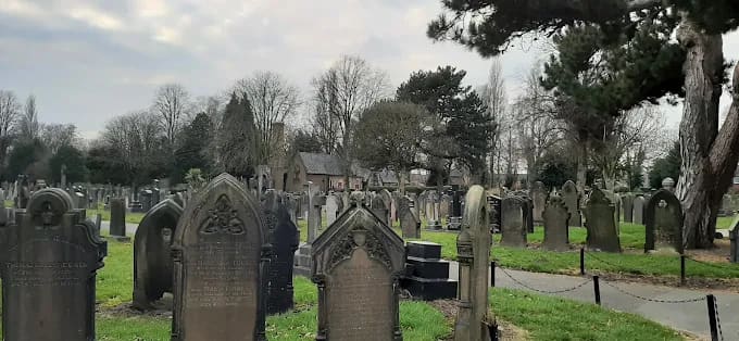 Peel Green Crematorium — photo 1