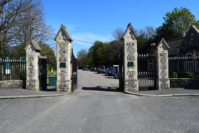 West Ham Cemetery — photo 1