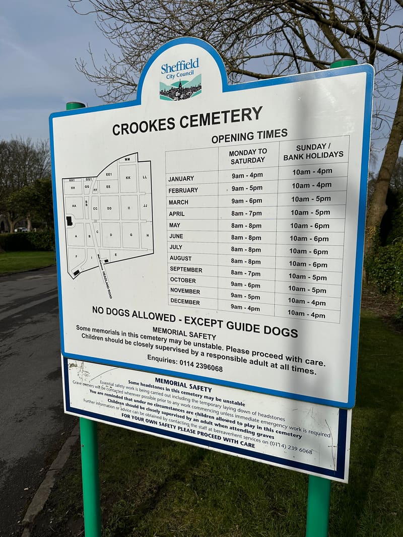 Crookes Cemetery — photo 1