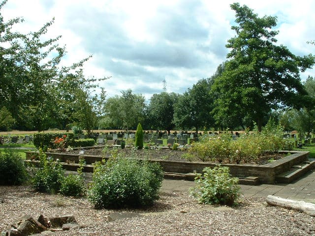 Highfield Cemetery — photo 1