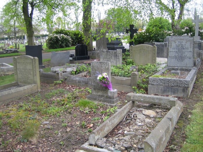 Abbey Lane Cemetery — photo 2