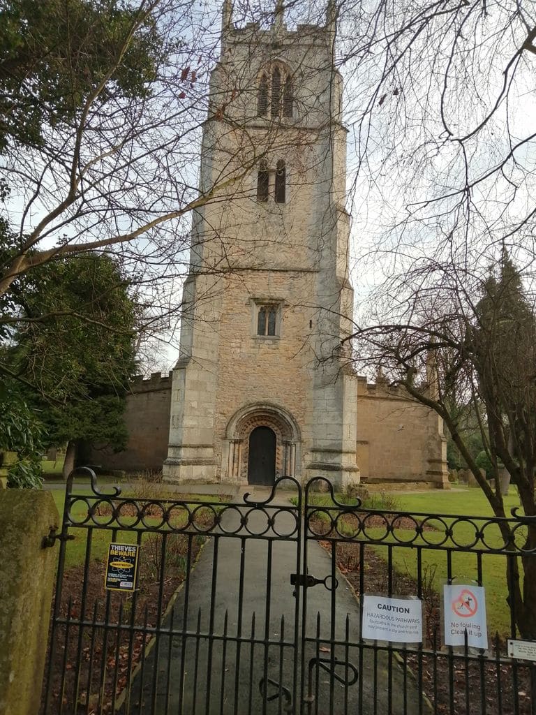 Carlton Churchyard – Bassetlaw — photo 2