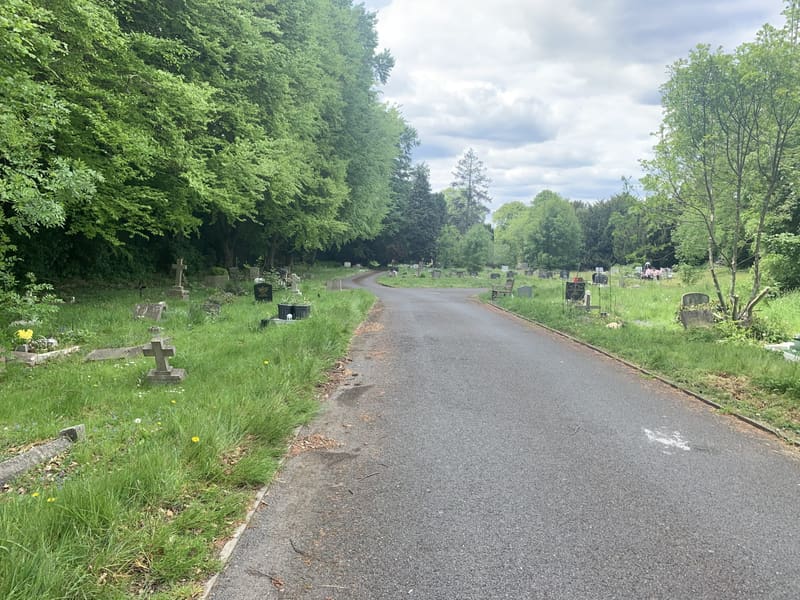 St Mary Cray Cemetery — photo 4