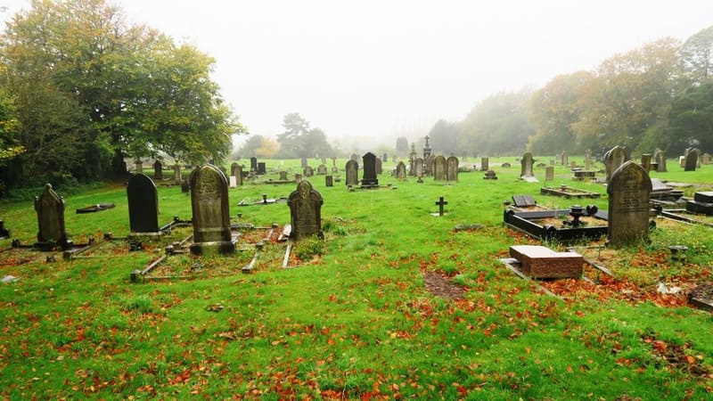 Kingsway Old Cemetery — photo 4