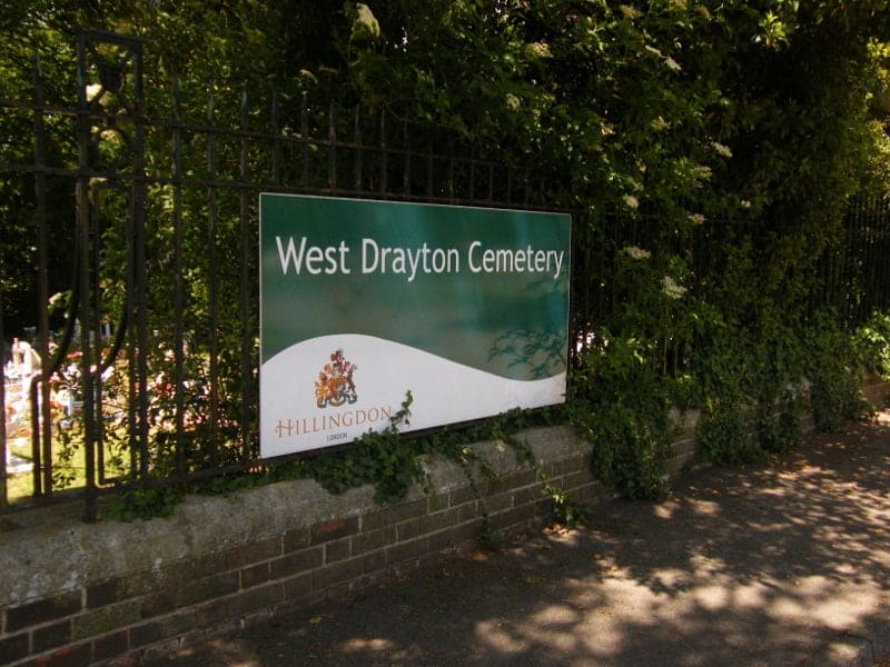 West Drayton Cemetery — photo 2