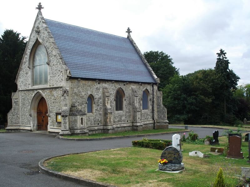 East Finchley Cemetery — photo 2