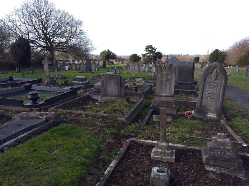 Kingsway Old Cemetery — photo 2