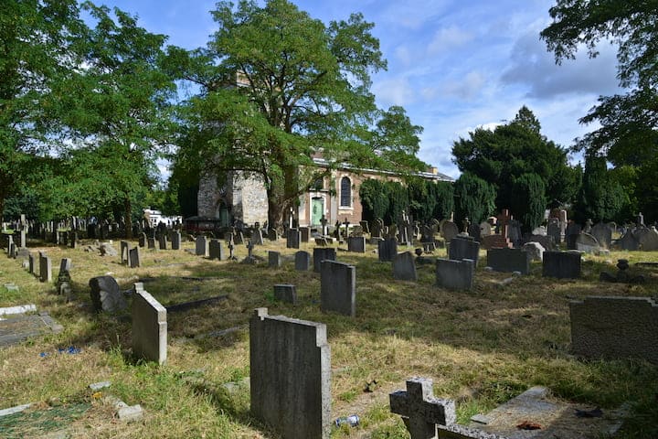 Pinner New Cemetery — photo 1