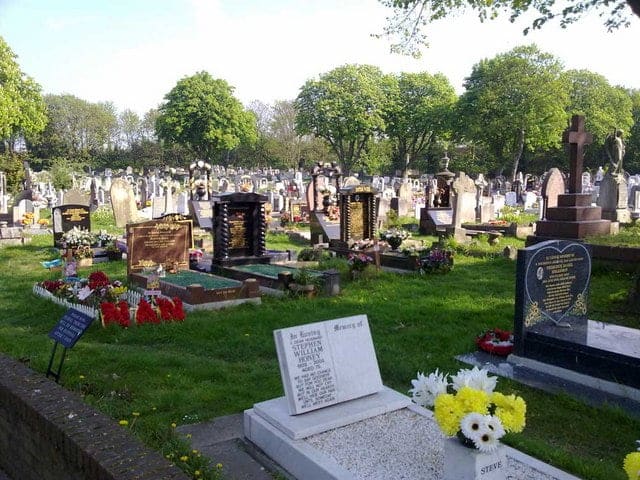 East London Cemetery (private) — photo 3