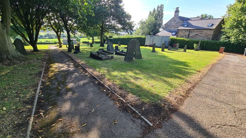 Hasland Cemetery — photo 2