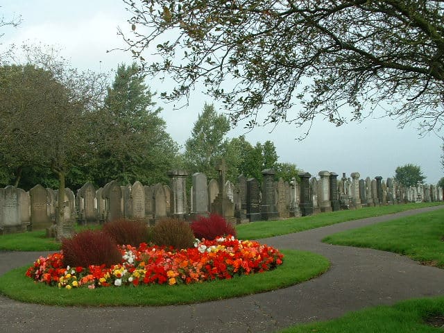 Stretford Cemetery — photo 1