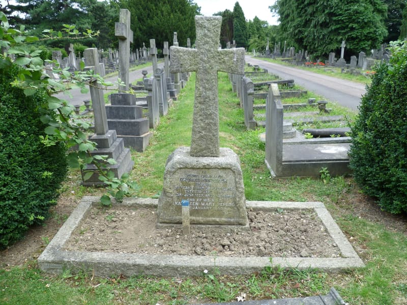 Southgate Cemetery — photo 3