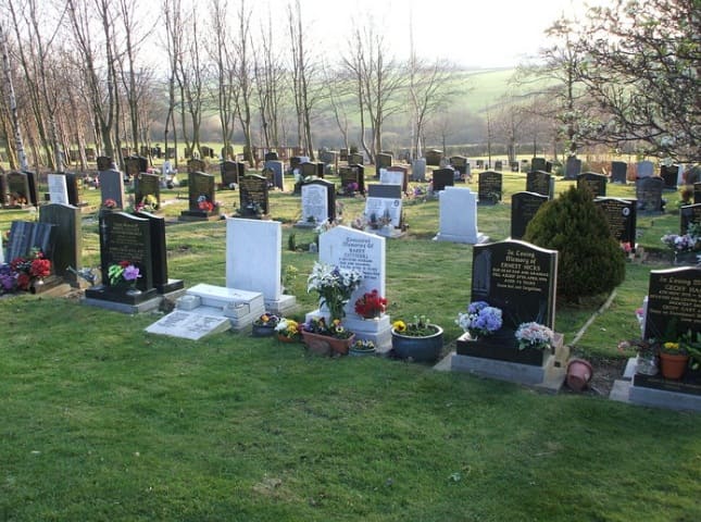 Greasbrough Lane Cemetery — photo 3