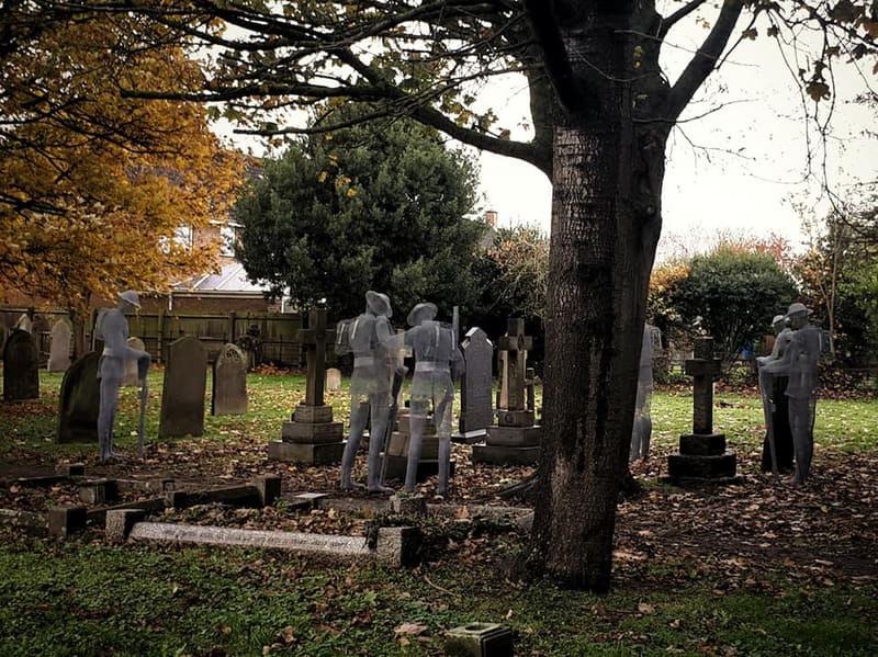 Tottenham Park Cemetery — photo 3