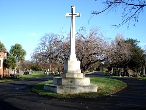 Mitcham Road Cemetery — photo 2