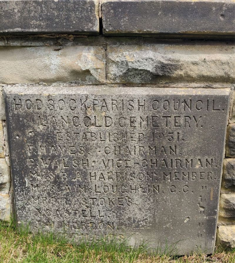 Langold Cemetery — photo 2