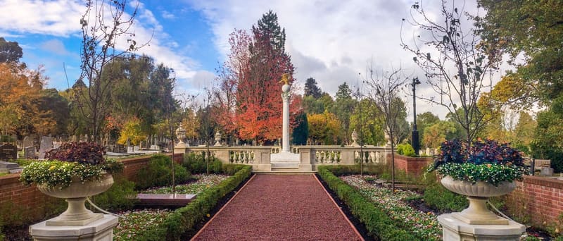 New Southgate Cemetery — photo 3