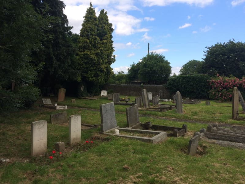 Victoria Lane Cemetery — photo 2